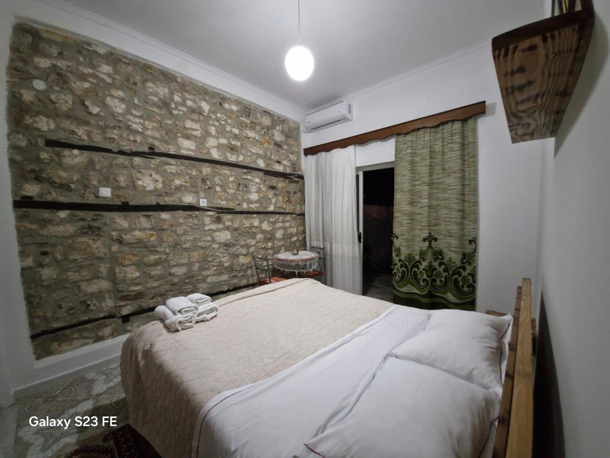 Guesthouse Belle View Berat Habitación foto
