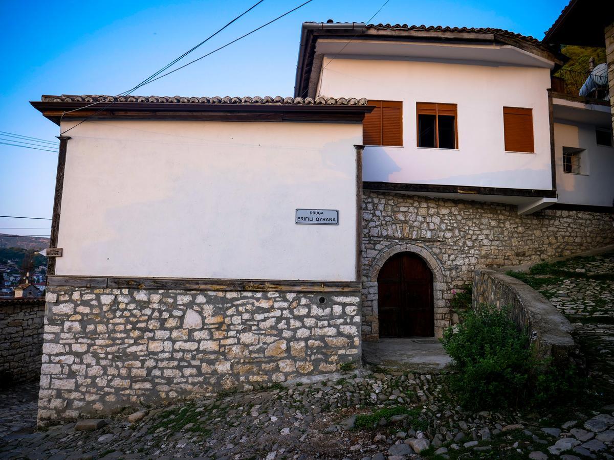 Guesthouse Belle View Berat Exterior foto