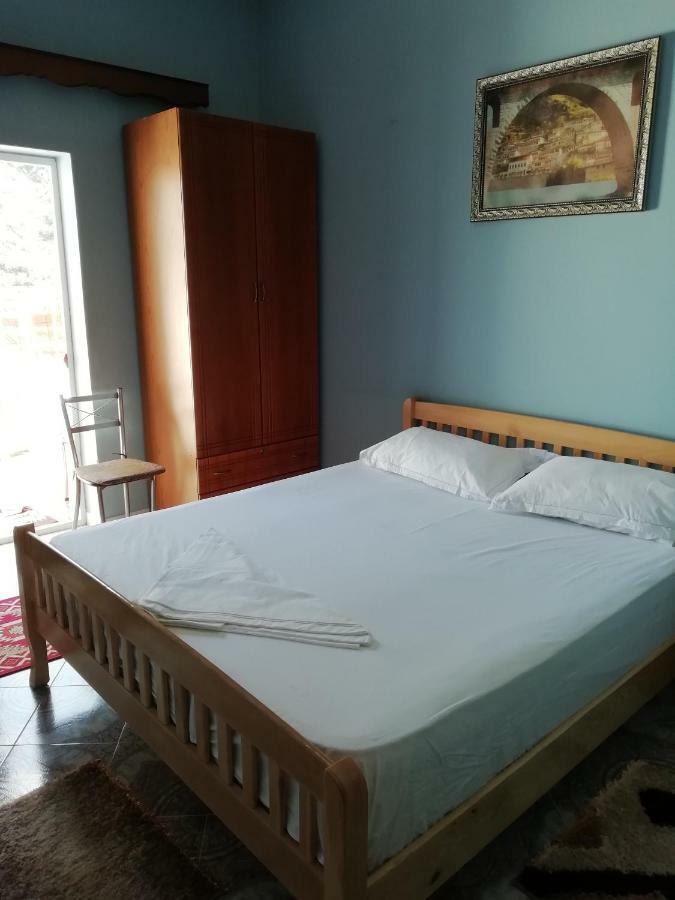 Guesthouse Belle View Berat Exterior foto